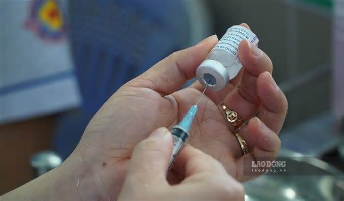 TP Hồ Chí Minh có 267 điểm tiêm vaccine COVID-19 trong ngày 17.5