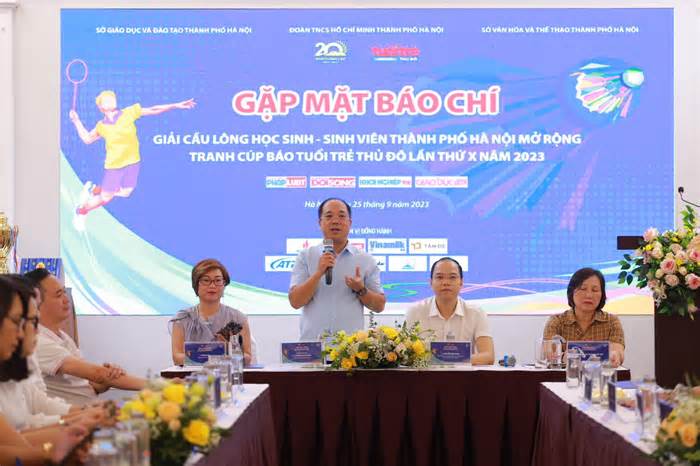 Khởi động giải Cầu lông học sinh - sinh viên Hà Nội mở rộng 2023