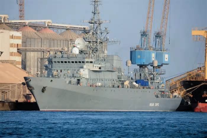 Nga có thể mất ba tàu chiến ở Biển Đen