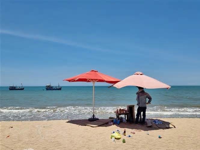 Khẩn trương tìm kiếm nam thanh niên mất tích khi tắm biển ở Ninh Thuận
