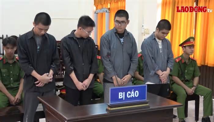 4 thanh niên giấu ma túy, 2 khẩu súng, 13 viên đạn ở Phú Quốc lĩnh án tù