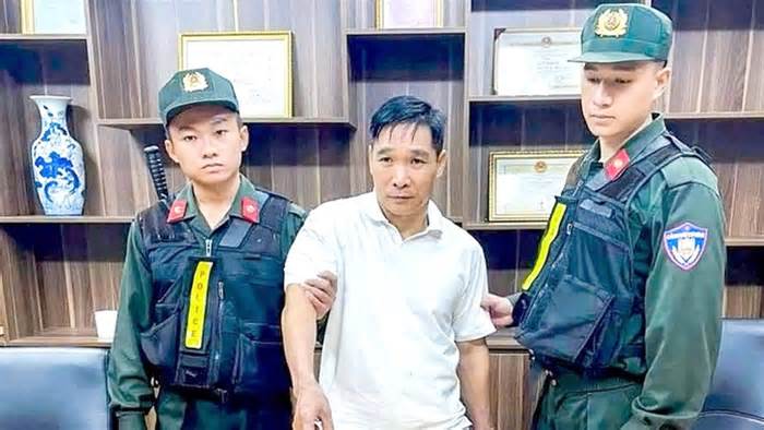 Quá khứ bất hảo và kế hoạch bất thành của Bình 'kiểm'