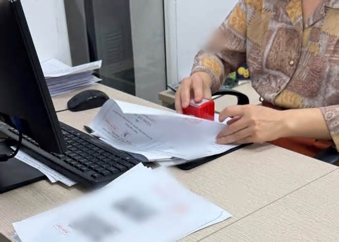 Bộ Tư pháp nói về giải pháp tránh quá tải chứng thực ở cấp xã