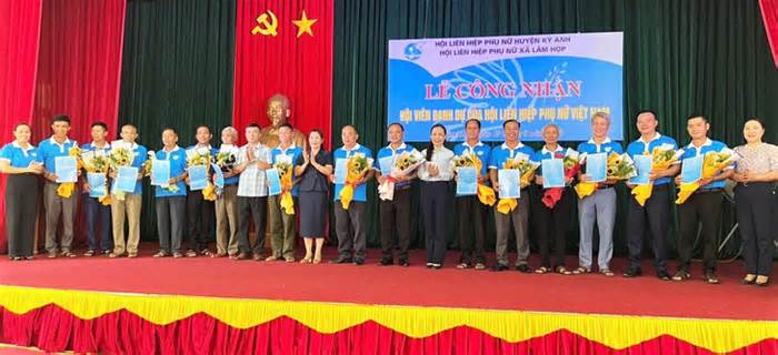 Hà Tĩnh công nhận 31 nam giới là hội viên danh dự Hội Liên hiệp phụ nữ