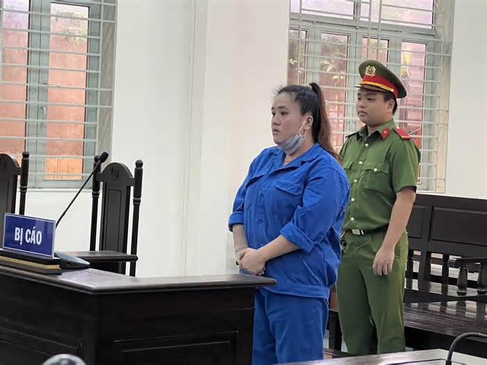 Tuyên phạt 7 năm tù cho cô gái mua bán trái phép chất ma túy ở Vĩnh Long