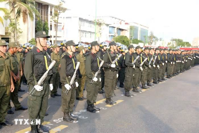 Bình Thuận: Ra quân cao điểm tấn công trấn áp tội phạm, bảo đảm an ninh trật tự