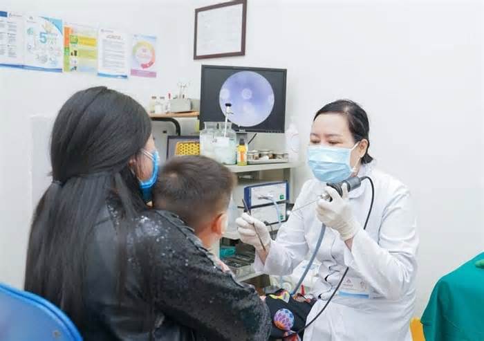 Nhiều trẻ nhập viện vì cúm B, bác sĩ chỉ rõ dấu hiệu nhận biết