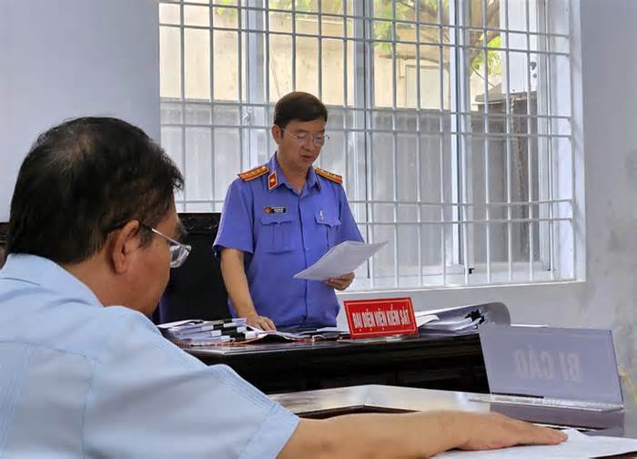 Cựu trưởng phòng thanh tra tỉnh Bà Rịa - Vũng Tàu bị phạt tù