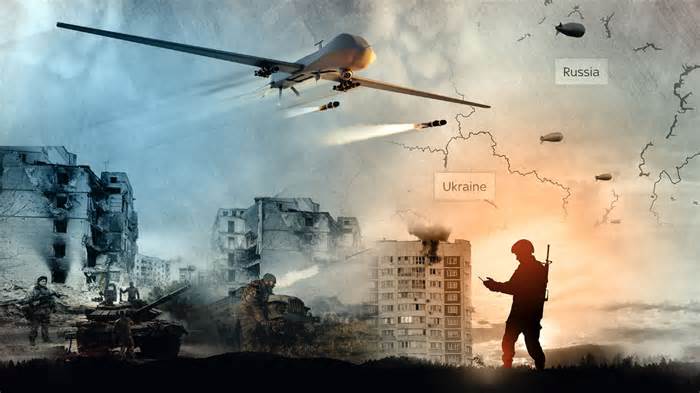 Ba năm xung đột Nga-Ukraine: Moscow bất ngờ dội 'mưa' UAV lớn chưa từng có, ra lập trường về hòa bình, Kiev huy động tổng lực