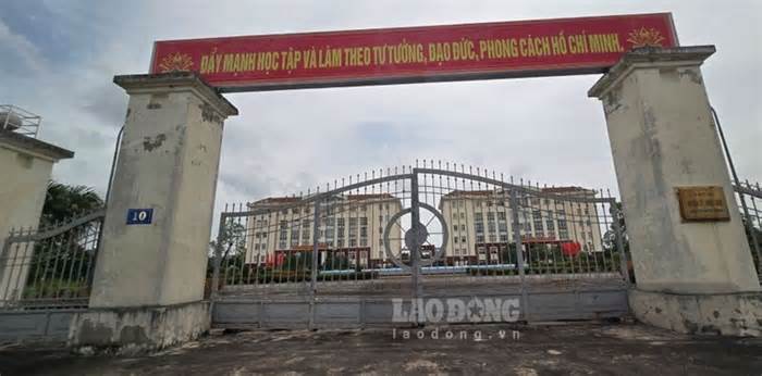 Bắt giam một Giám đốc Chi nhánh Văn phòng đăng ký đất đai ở Thái Bình về tội nhận hối lộ