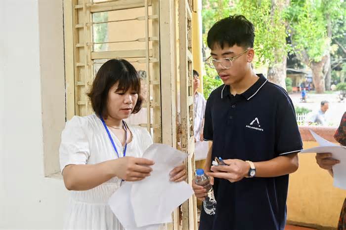 Hơn 470 thí sinh bỏ thi môn Toán lớp 10 Hà Nội