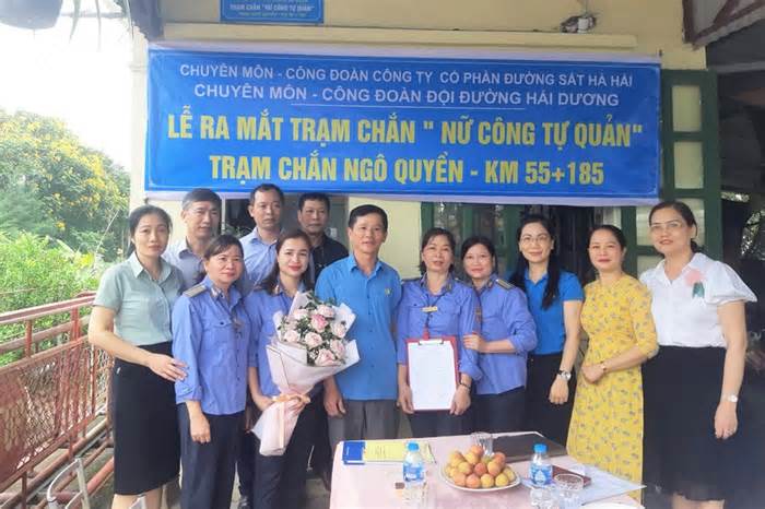 Gác chắn “Nữ công tự quản”