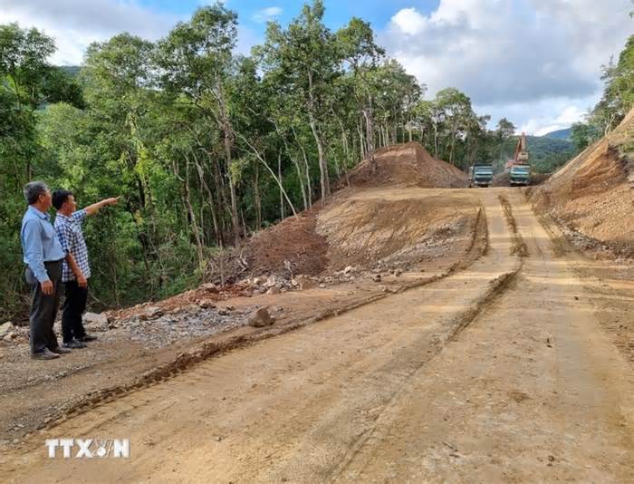 Tăng tốc thi công tuyến đường nối Ninh Thuận-Lâm Đồng