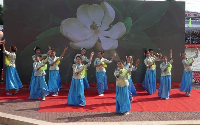 Người Hoa ở Bạc Liêu phát huy tinh thần đoàn kết tương thân, tương ái