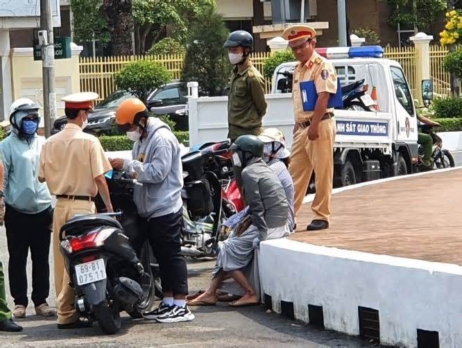 Dân Cà Mau không bất ngờ trước quy định siết nồng độ cồn