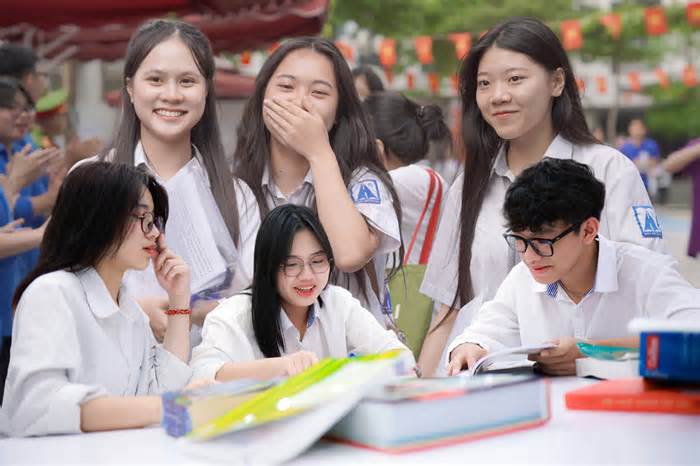 Nhiều học sinh gặp khó khi chọn ngành, nghề cho tương lai