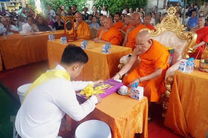 Cộng đồng người Việt Nam tại Lào tổ chức Đại lễ Vu Lan Báo hiếu