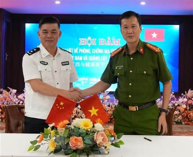 Đẩy mạnh hợp tác phòng, chống ma túy khu vực biên giới Việt-Trung