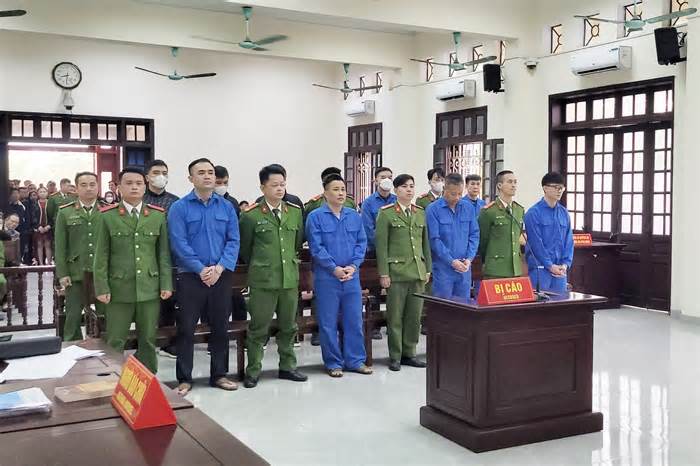 Bảy cựu công an quận Đồ Sơn bị tuyên án tù