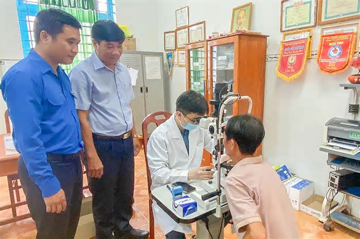 Bác sĩ về Bình Thuận làm việc được thưởng tới 800 triệu đồng