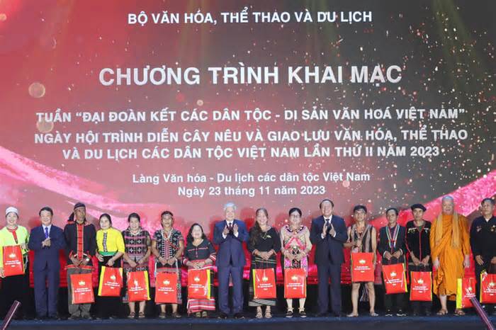 Khai mạc Tuần Đại đoàn kết các dân tộc - Di sản Văn hóa Việt Nam