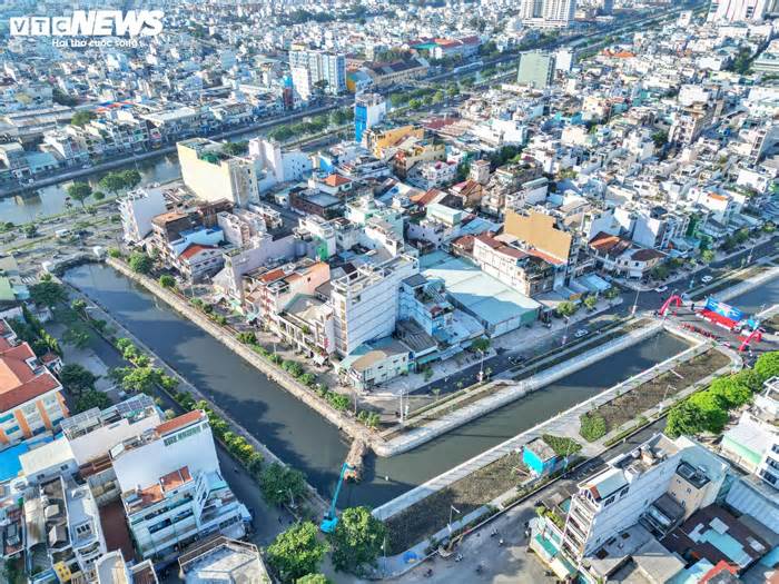 Hồi sinh kênh ô nhiễm bậc nhất TP.HCM