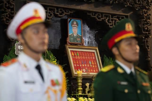 Cử hành trọng thể Lễ viếng Thượng tướng Nguyễn Chí Vịnh