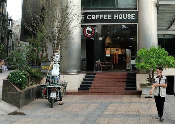 The Coffee House nói gì về vụ vỡ kính khiến nữ bác sĩ bị liệt nửa người?