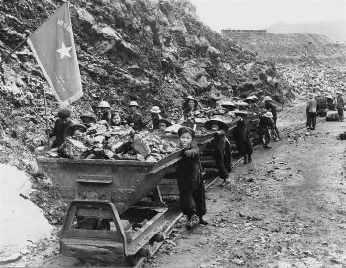 Phong trào công nhân mỏ Việt Nam năm 1936