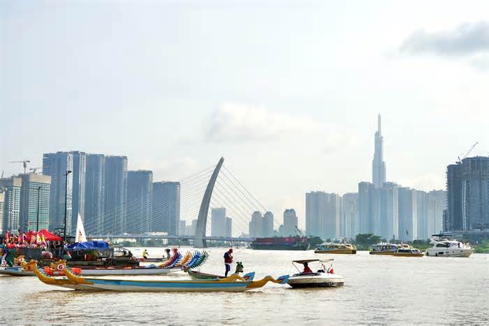 Lần đầu tiên Lễ hội sông nước diễn ra tại TP Hồ Chí Minh