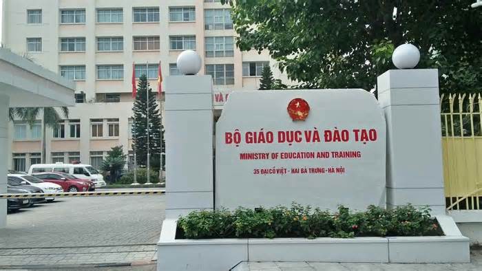 Tiêu chuẩn, điều kiện nhận bằng khen của Bộ trưởng Bộ Giáo dục và Đào tạo