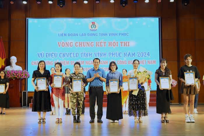 Sôi nổi hội thi Vũ điệu công nhân viên chức lao động Vĩnh Phúc 2024