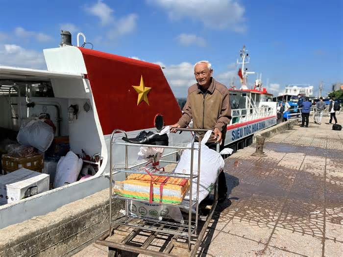 Đề nghị bổ sung 2 tuyến đường thủy ra đảo Lý Sơn, Cù Lao Chàm