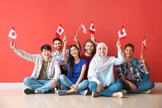 Canada khắt khe visa du học, chú trọng các giải pháp đáp ứng nhu cầu lao động trong nước
