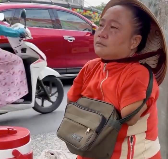 Người phụ nữ khuyết tật ở Đồng Nai bị lừa tráo hơn 800 tờ vé số