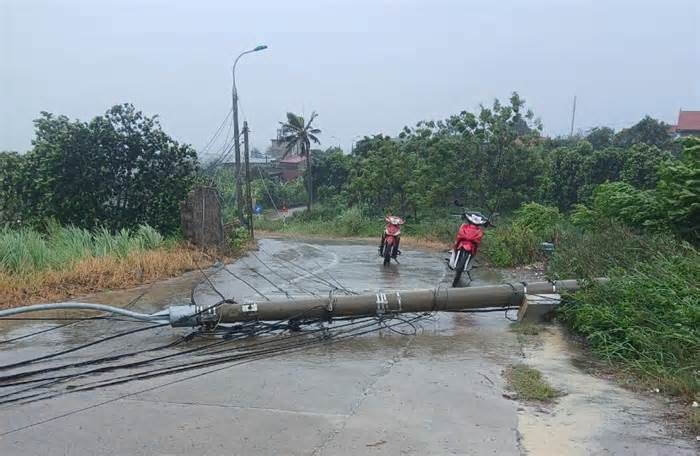 EVN miền Bắc cập nhật tình hình lưới điện 9 tỉnh trong bão Yagi