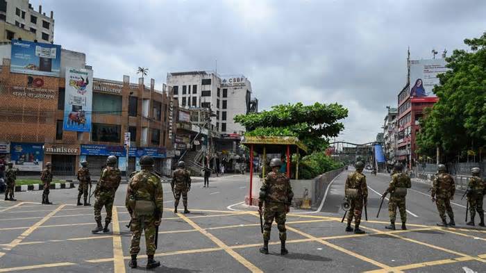 Quân đội Bangladesh tăng cường tuần tra, Cao ủy nhân quyền LHQ quan ngại