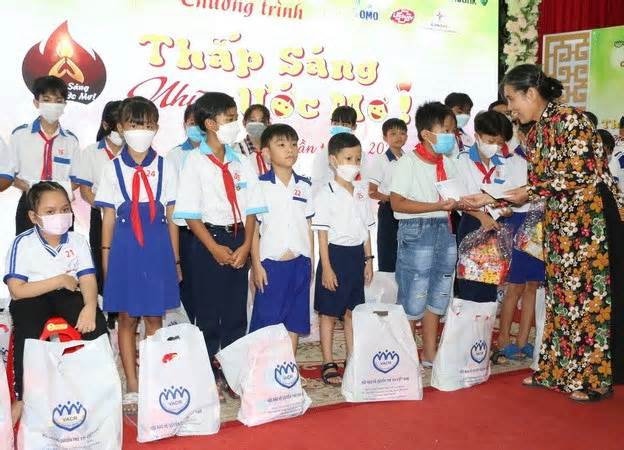 Hội Bảo vệ quyền trẻ em Việt Nam 15 năm nỗ lực thúc đẩy quyền trẻ em