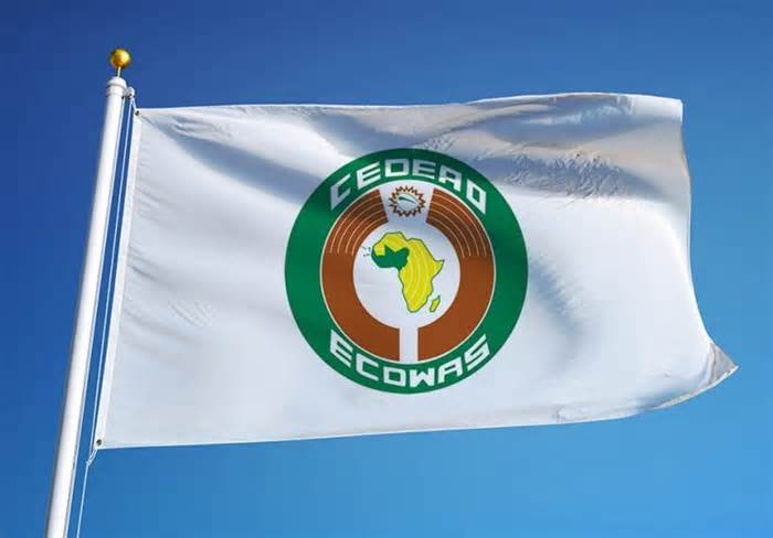 ECOWAS 'níu kéo' thành viên: Nỗ lực chưa được đền đáp