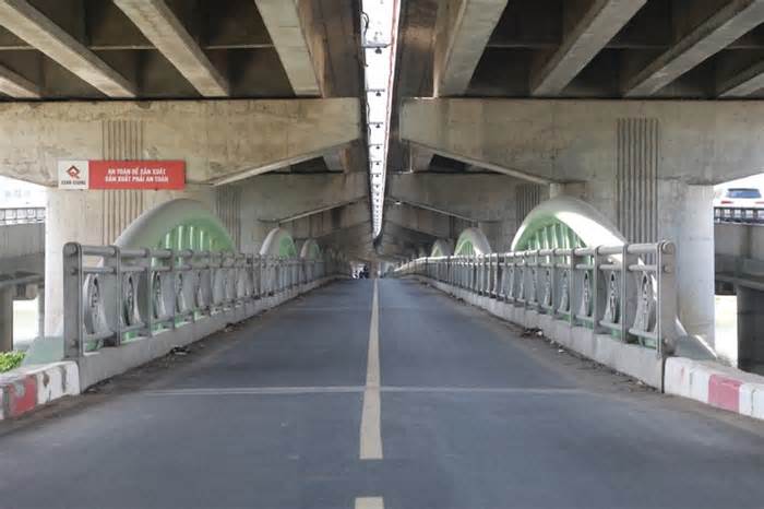 Chuyên gia giao thông: 'Xây cầu vòm thép qua hồ Linh Đàm là lãng phí'
