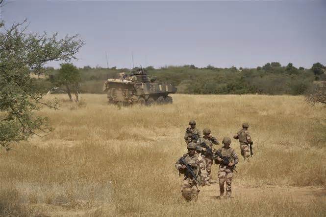Pháp thay đổi chính sách hợp tác quân sự với các nước châu Phi