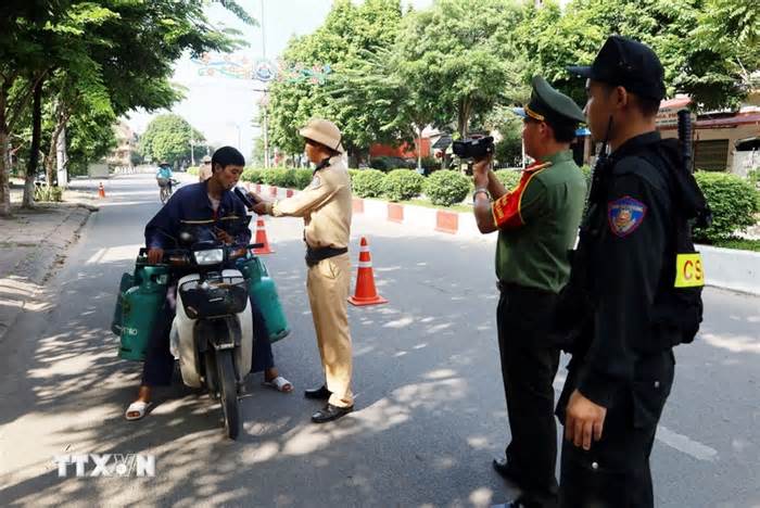 Trừ điểm giấy phép lái xe: Không phát sinh tiêu cực, không trùng chéo