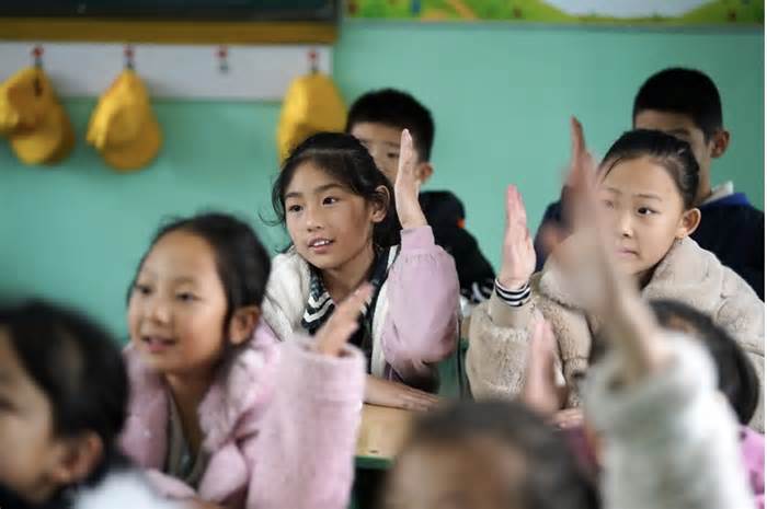 Trung Quốc ra quy định phạt nặng giáo viên tự ý dạy thêm