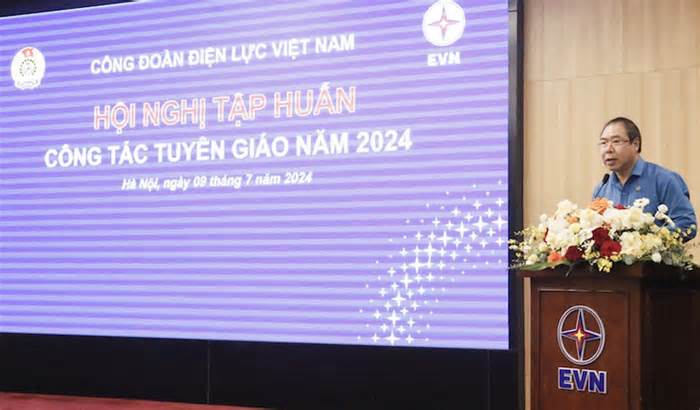 Hơn 150 cán bộ công đoàn tập huấn công tác Tuyên giáo năm 2024