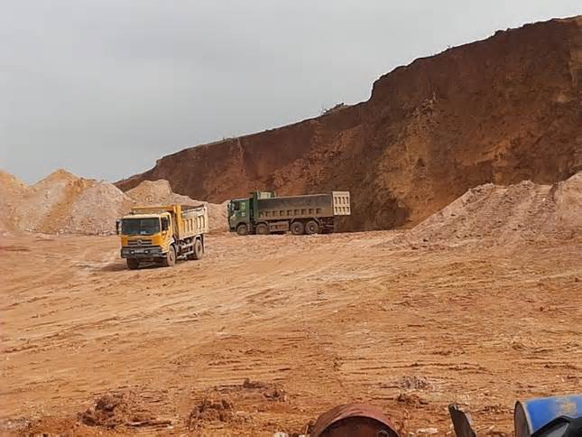 Xử lý các mỏ khai thác khoáng sản cố tình không lắp đặt trạm cân và camera ở Thanh Hoá