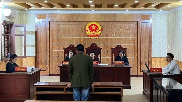 Xét xử tài xế không bằng lái, vượt ẩu gây chết người ở Hải Phòng