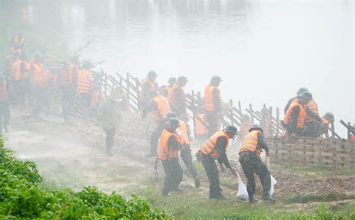 Lạng Giang tổng duyệt diễn tập phòng, chống thiên tai và tìm kiếm cứu nạn