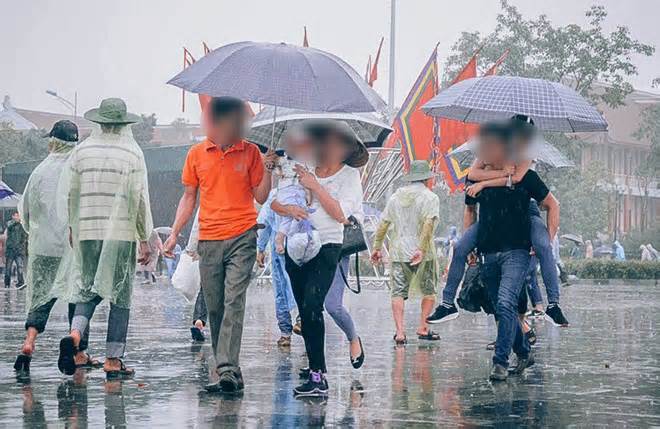 Tin tức 24h: Miền Bắc đón mưa lớn trong ngày chính lễ Giỗ Tổ Hùng Vương