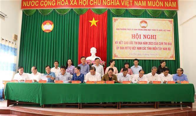 Chỉ thị của Ban Bí thư về lãnh đạo Đại hội MTTQ Việt Nam các cấp