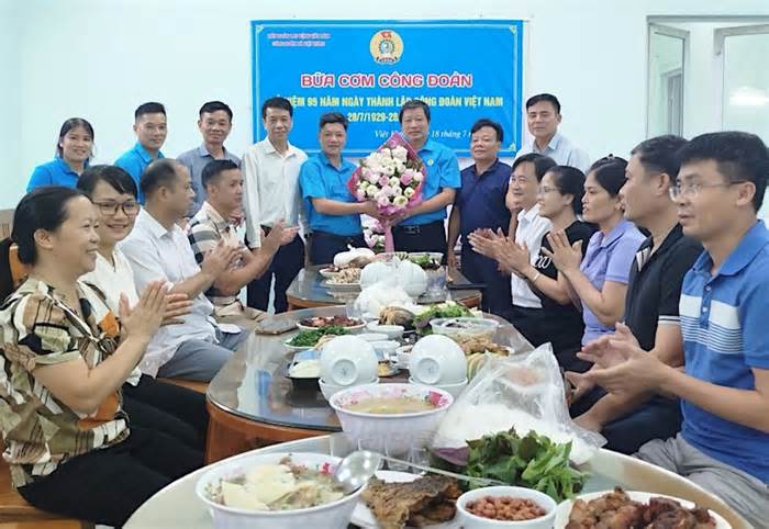 'Bữa cơm công đoàn” gắn kết đoàn viên với tổ chức Công đoàn